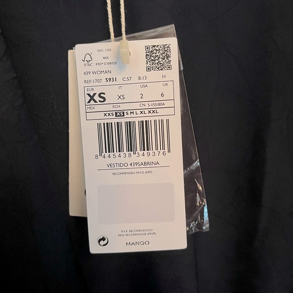 Wrapped satin dress - Picture 6 of 6